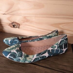 Kate And Mel Monstera Leaf Print Women's Flats